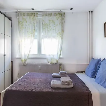 La Bagatelle Apartment